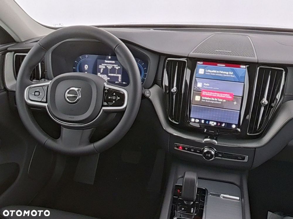 Volvo XC 60 B5 B AWD Ultra Dark - 8