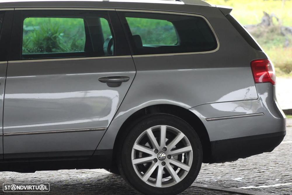 VW Passat Variant 2.0 TDi Sportline - 15