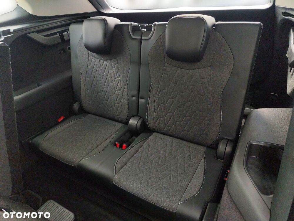Volkswagen Tayron 2.0 TDI SCR 4Mot Elegance DSG - 15