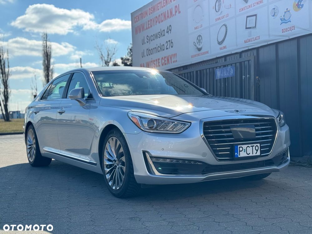 Genesis G90 - 20