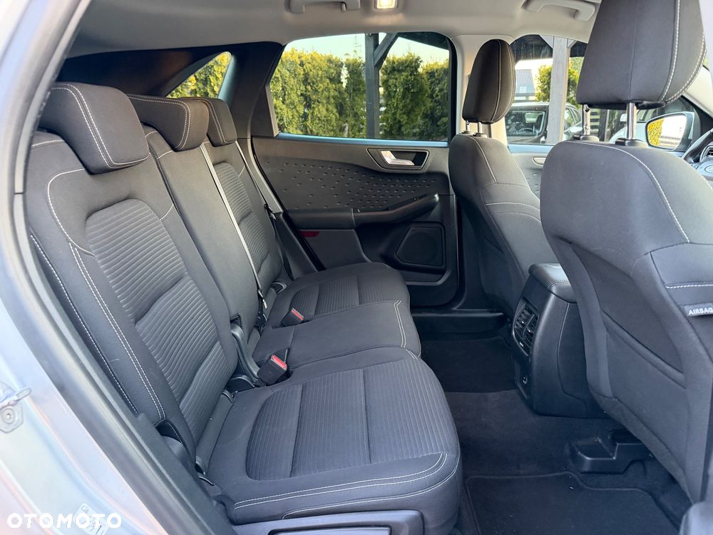 Ford Kuga 2.0 TDCi FWD Titanium - 18