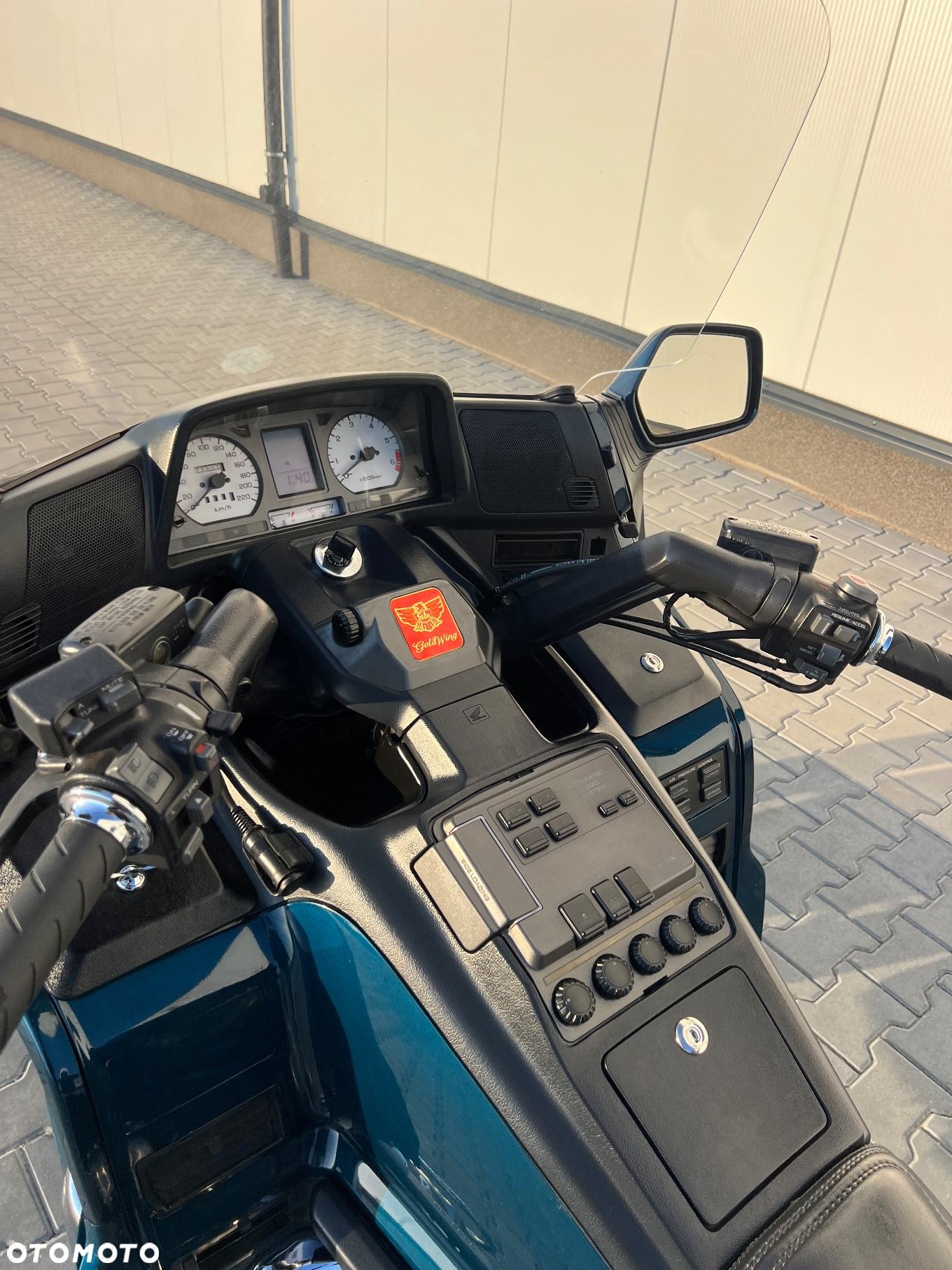 Honda GL - 39