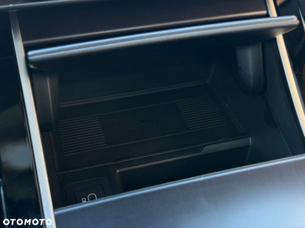 Land Rover Range Rover Velar - 15