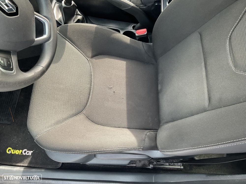 Renault Clio 1.5 dCi Zen - 22