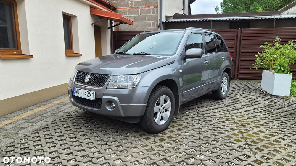 Suzuki Grand Vitara 2.0 Comfort - 2