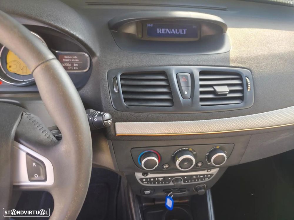 Renault Mégane Sport Tourer 1.5 dCi Dynamique - 16