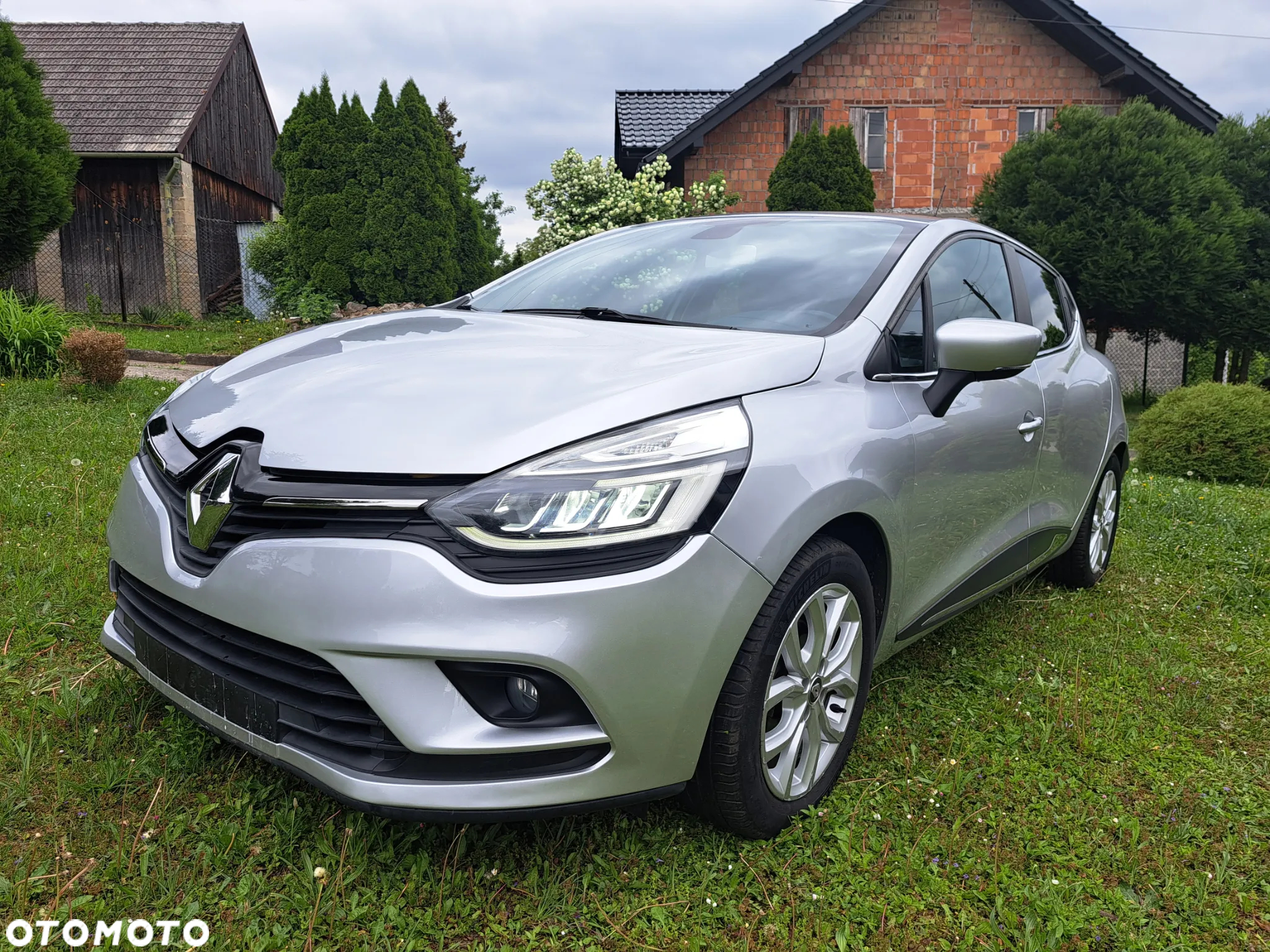Renault Clio - 12