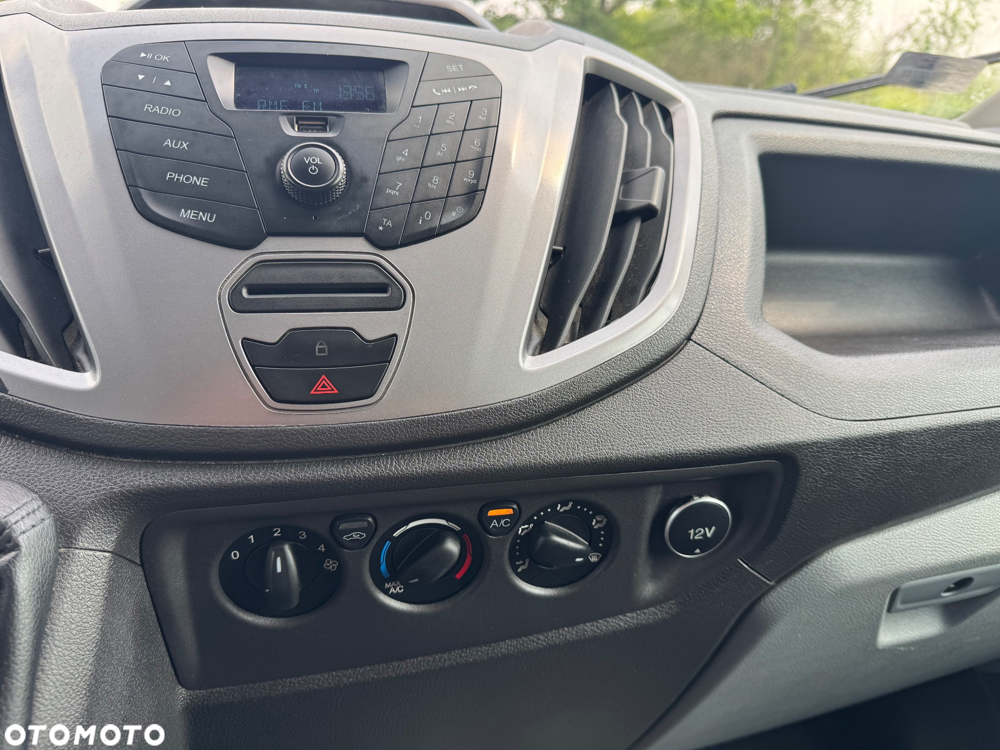 Ford Transit - 8
