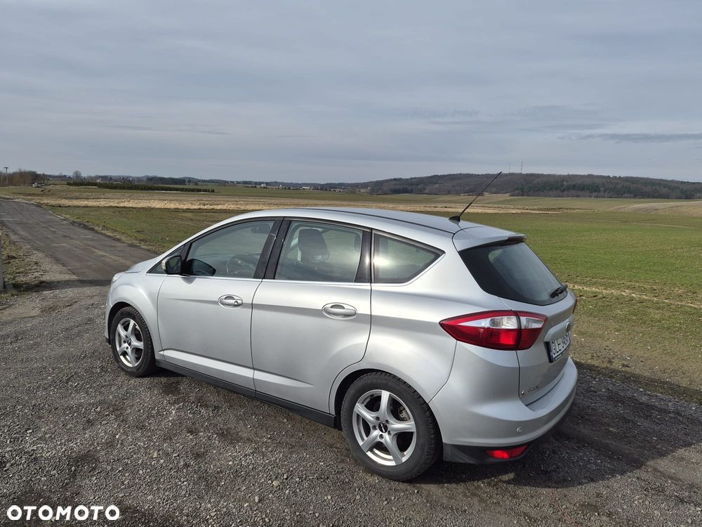 Ford C-MAX 2.0 TDCi Titanium - 3