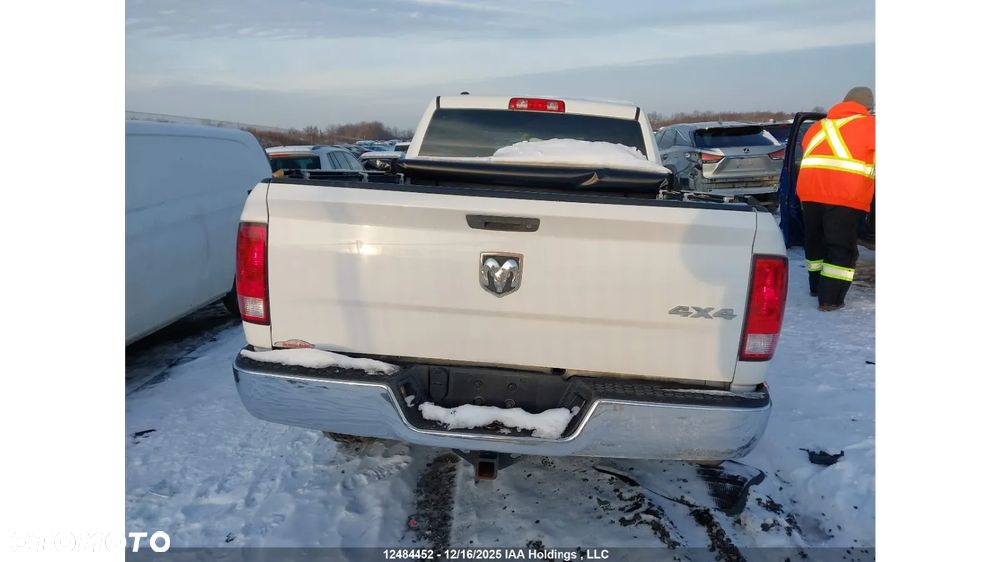 Dodge RAM 5.7 4x4 - 5