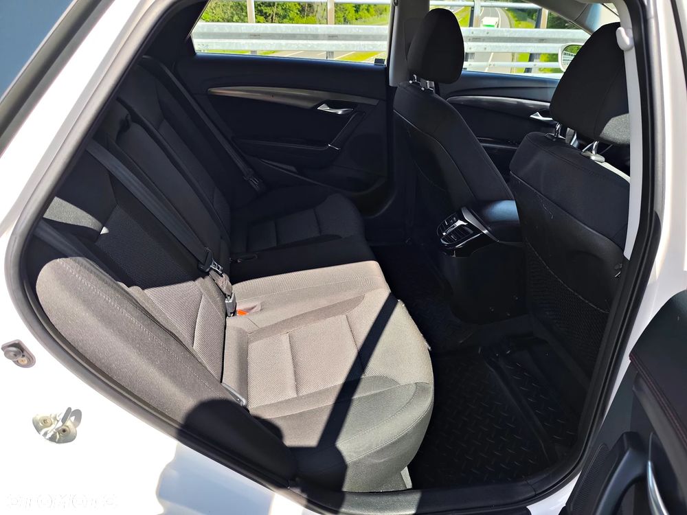 Hyundai i40 1.6 GDI Comfort - 18