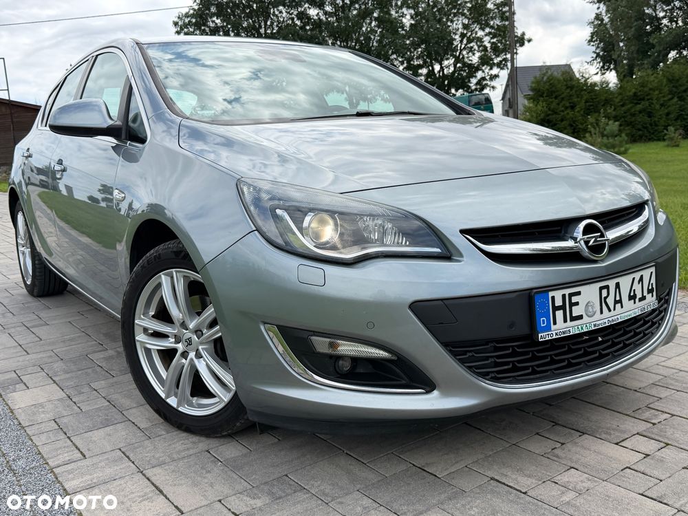 Opel Astra 1.4 T Essentia - 7