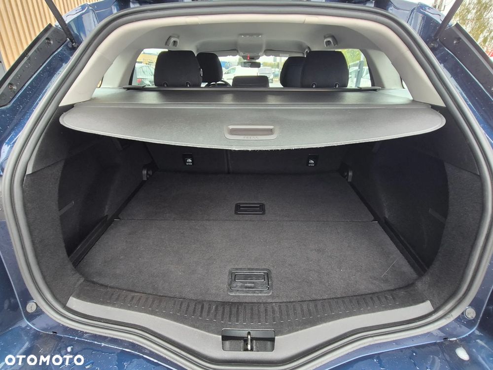 Renault Megane ENERGY TCe 100 EXPERIENCE - 30