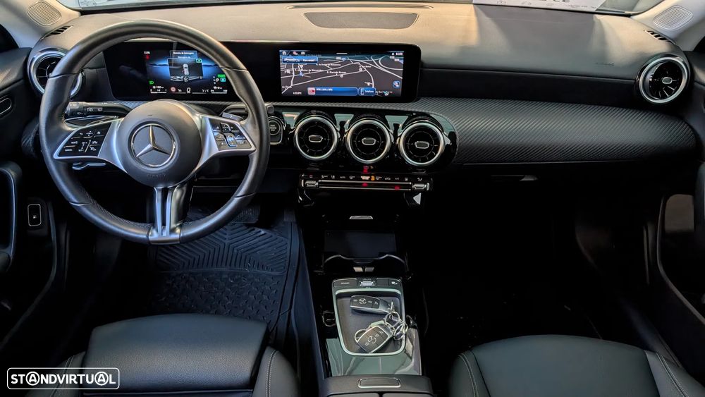 Mercedes-Benz CLA 250 e - 17