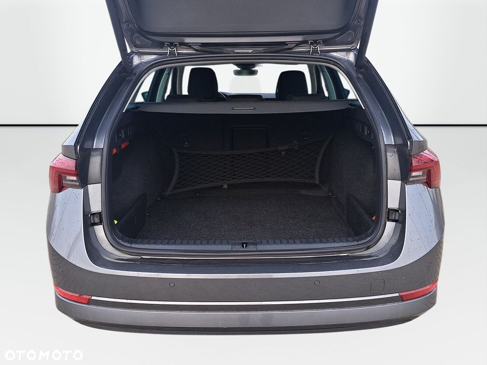 Skoda Octavia 2.0 TDI Style DSG - 31