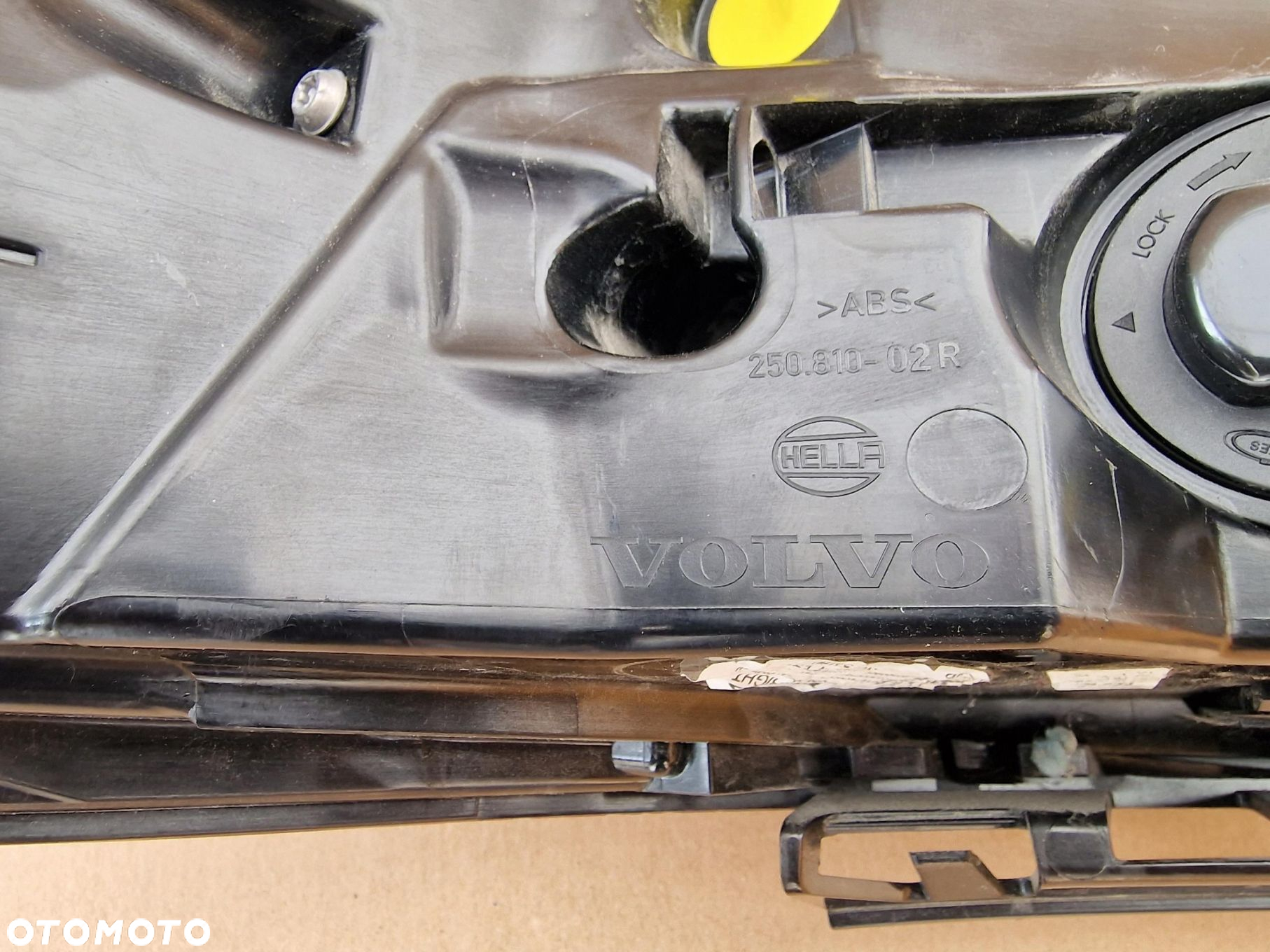 PRAWA LAMPA REFLEKTOR TYŁ LED VOLVO C40 32365667 NOWA ORYGINAŁ - 10