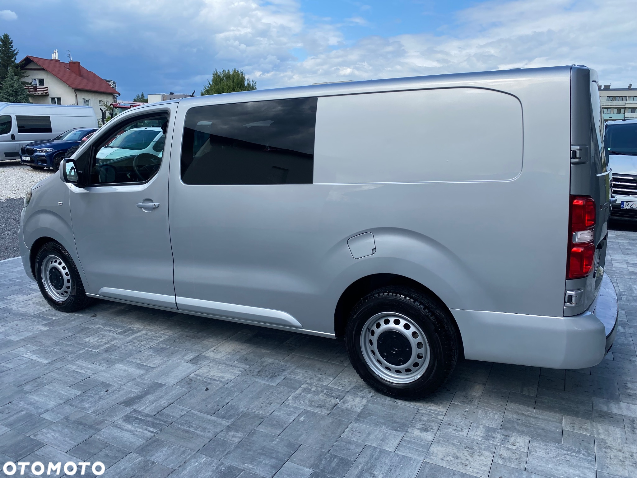 Peugeot Expert BRYGADOWY 6-osobowy max długi, Zakupiony w salonie w Rzeszowie - 2