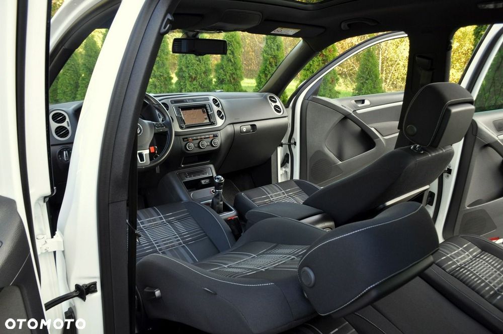 Volkswagen Tiguan - 29