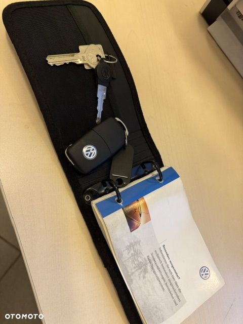 Volkswagen Caravelle - 18