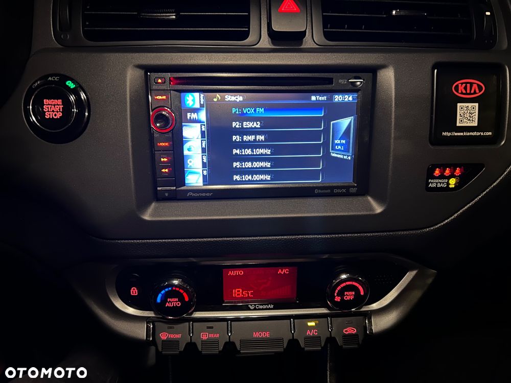 Kia Rio 1.2 Dream Team Edition - 10