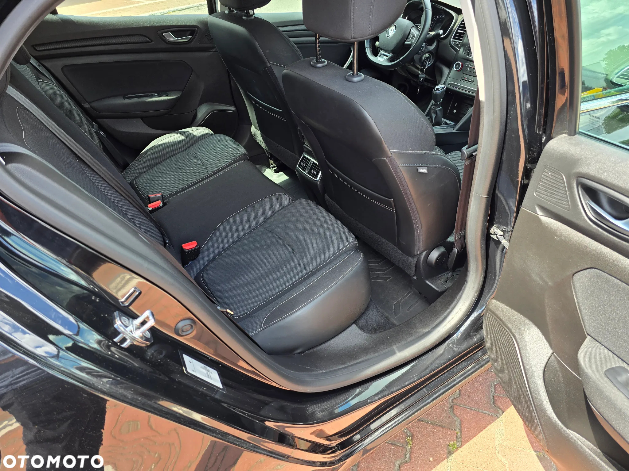 Renault Megane 1.3 TCe FAP Business - 10