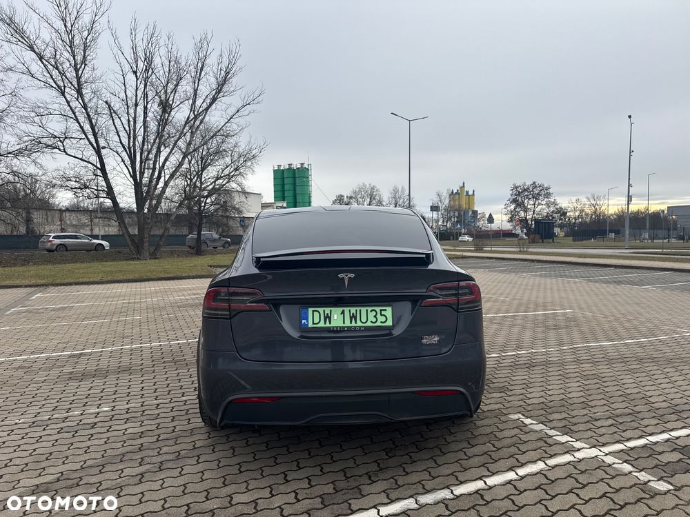 Tesla Model X Plaid - 6