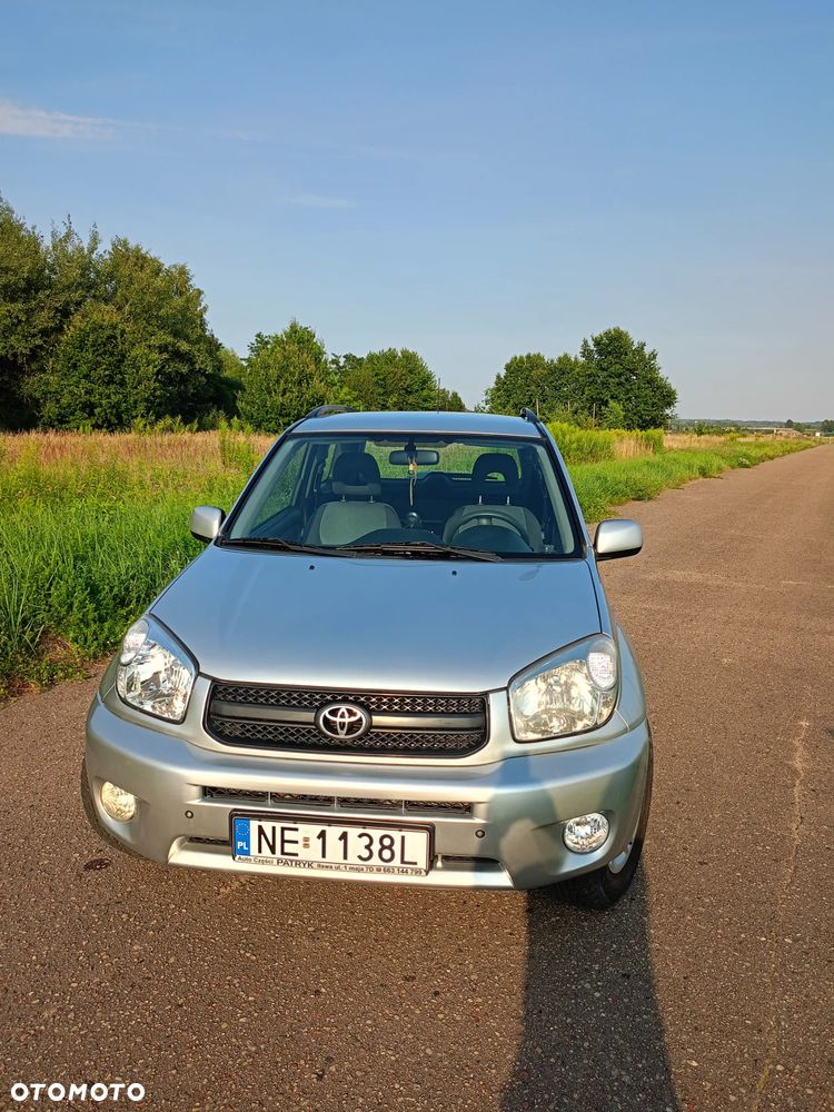 Toyota RAV4 4x2 - 8
