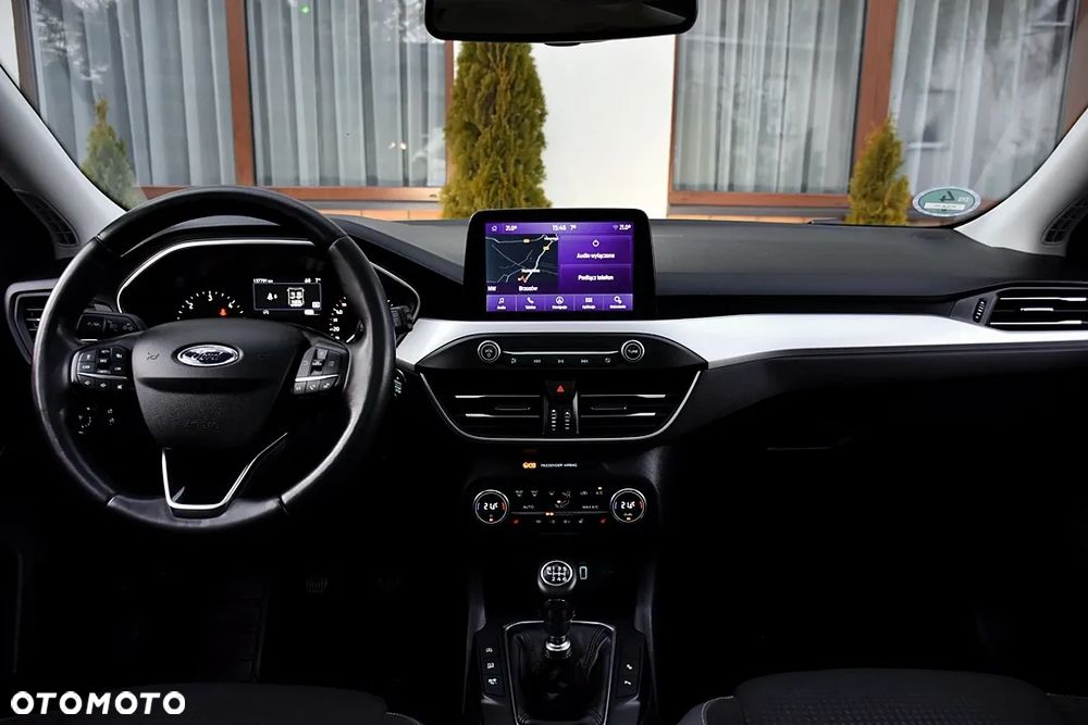 Ford Focus 1.5 EcoBlue Start-Stopp-System TITANIUM DESIGN - 8