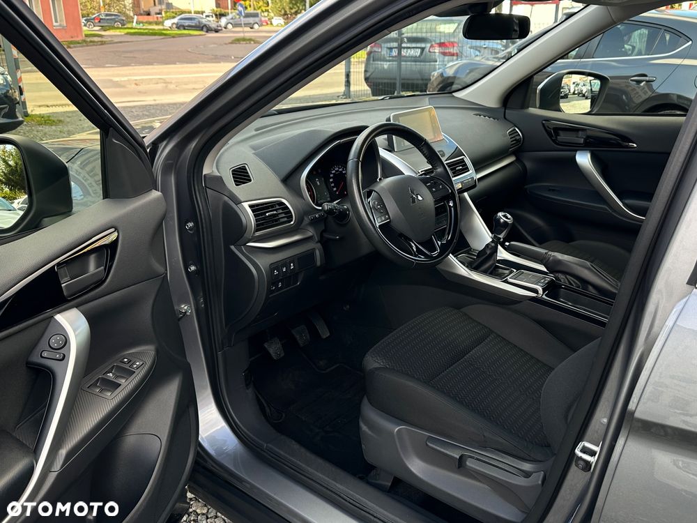 Mitsubishi Eclipse Cross 1.5 T Intense - 11