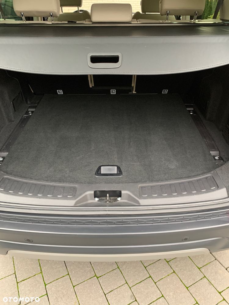 Land Rover Discovery Sport 2.0 P250 mHEV S - 15