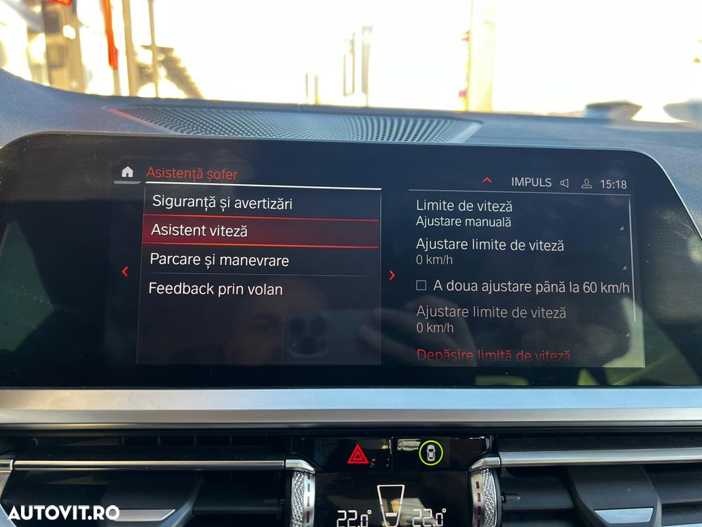 BMW Seria 3 330e Aut. Luxury Line - 31