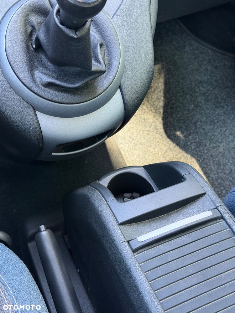 Citroën Berlingo 1.6i Prestige - 25