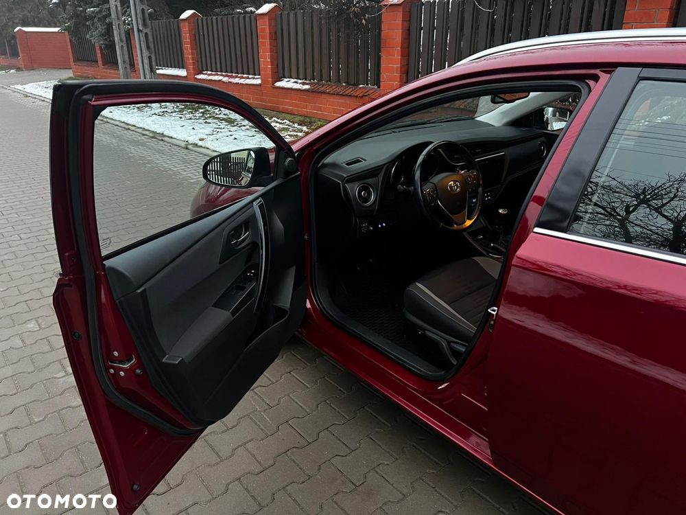 Toyota Auris 1.6 Valvematic START Edition - 23