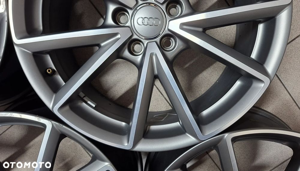 Felgi Aluminiowe 19 Audi A3 S3 8V 5x112 ET 49 - 10