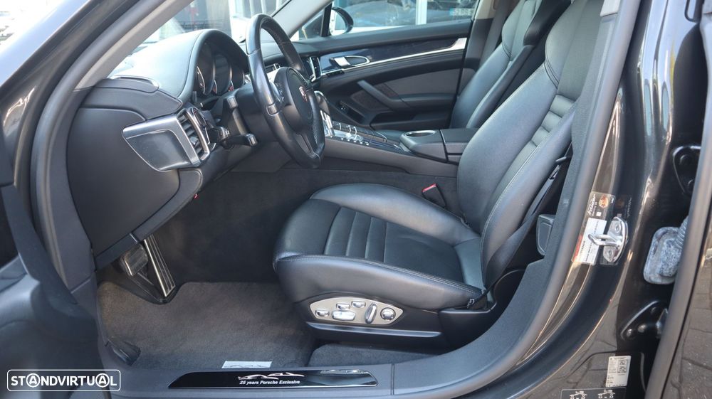 Porsche Panamera Platinum Edition - 13