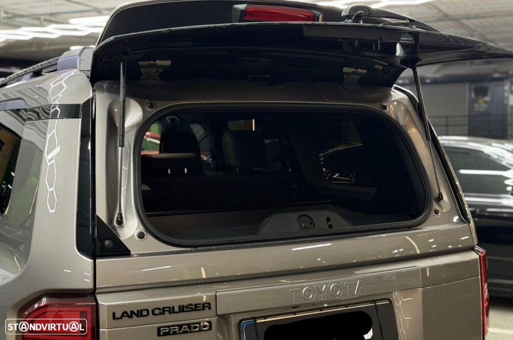 Toyota Land Cruiser Prado - 2
