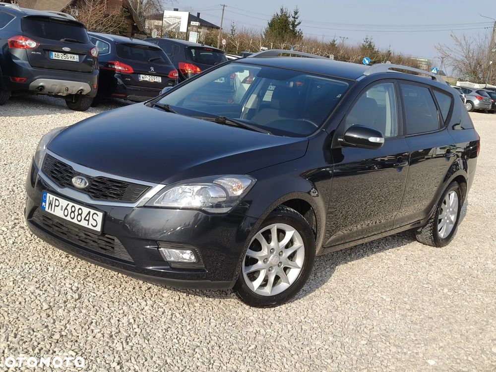 Kia Ceed 1.6 CRDi 90 ISG Spirit - 2