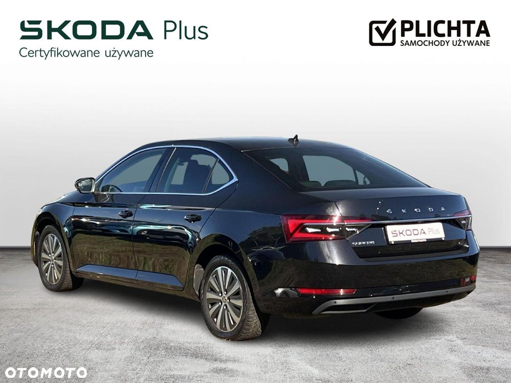 Skoda Superb 2.0 TDI SCR Style DSG - 3
