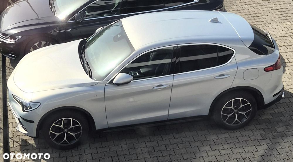 Alfa Romeo Stelvio 2.0 Turbo TI Q4 - 1