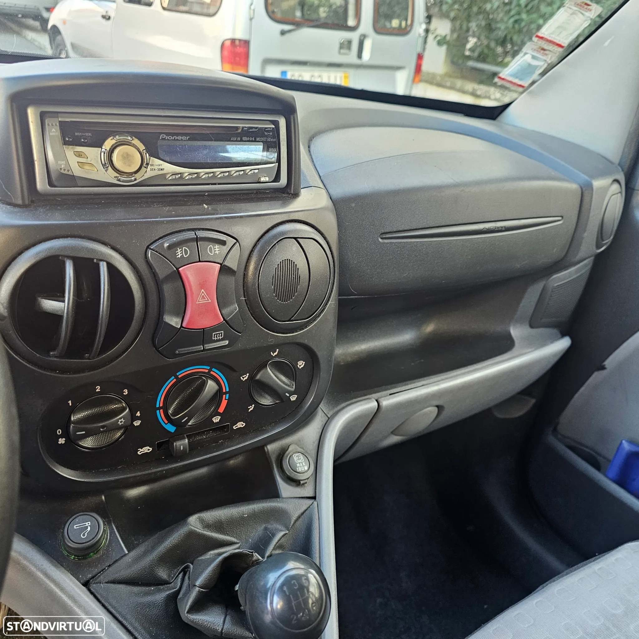 Fiat Doblo Panorama 1.3 M-Jet Family - 15