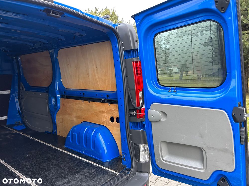 Renault Trafic - 14