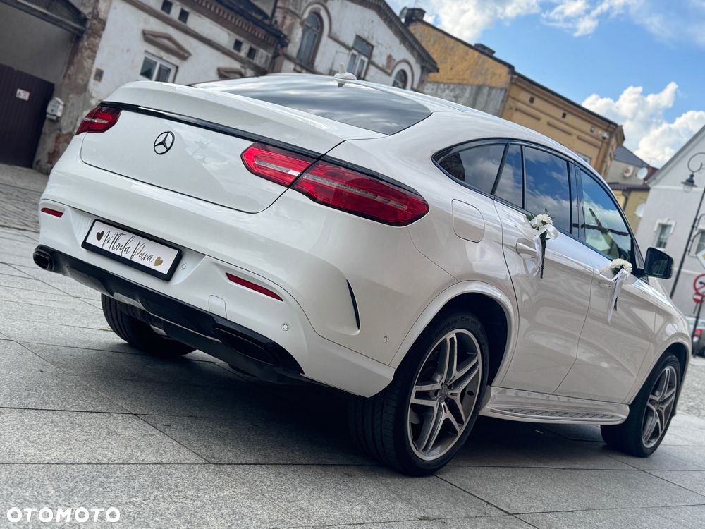 Mercedes-Benz GLE 350 d 4Matic 9G-TRONIC AMG Line - 4