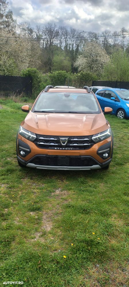 Dacia Sandero Stepway TCe 90 Prestige - 1