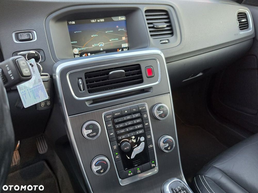 Volvo V60 - 37