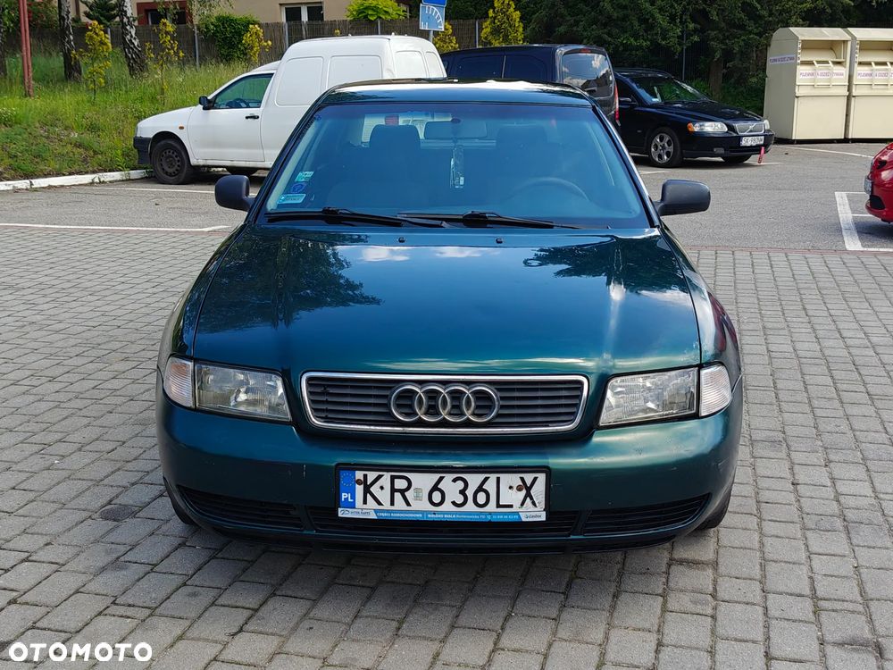 Audi A4 Limousine - 17