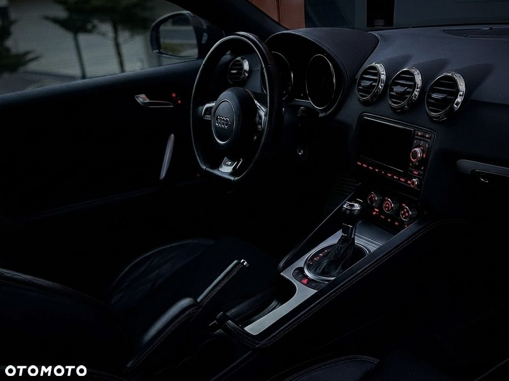 Audi TT Coupé 2.0 TFSI Quattro S tronic - 21