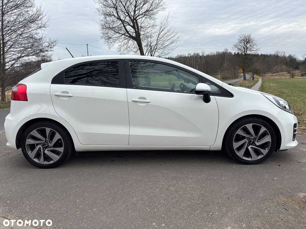 Kia Rio 1.4 Business Line Plus - 5