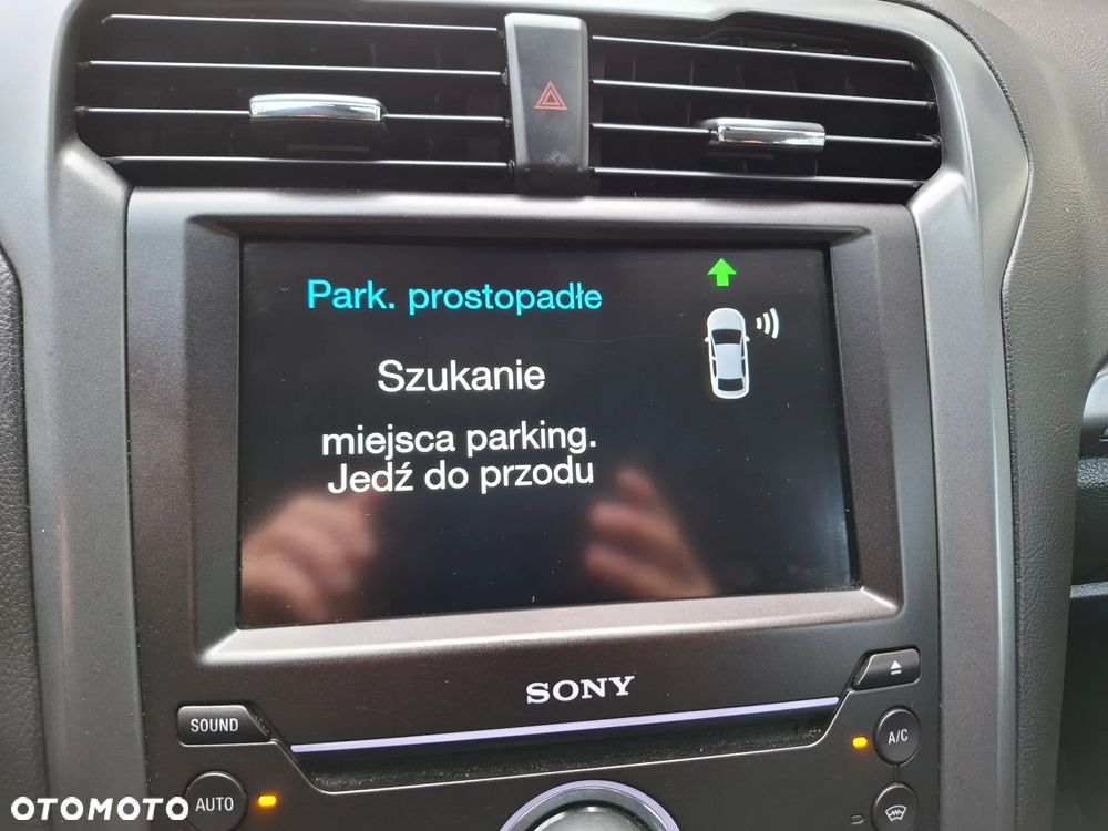 Ford Mondeo 2.0 TDCi Titanium PowerShift - 30