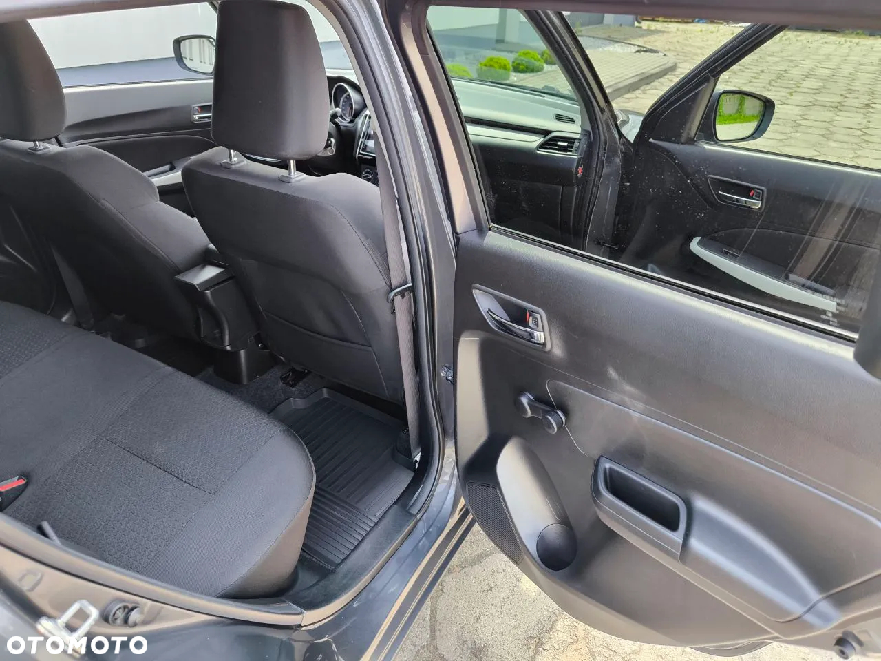Suzuki Swift 1.2 Premium - 15