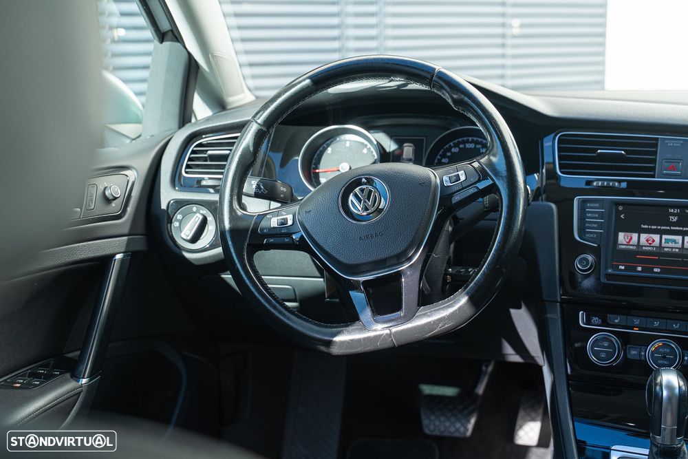 VW Golf Variant 1.6 TDi Trendline DSG - 16